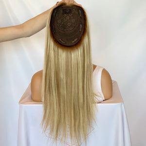 18" Natural Blonde Rooted Low Light Topper